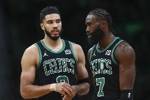 😮🤦&zwj;♂️❗绿军连续两场被逆转20分 NBA季后赛历史首队！