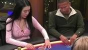 又性福了！巴特勒和华人美女同游拉斯维加斯~