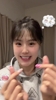 可爱哈！小宝李月汝跳手势舞：各位有什么倒忙需要我帮的吗