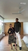 最萌身高差？索汉与自己娇小女友一同合影🙈