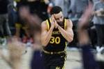 NBA球星心目中最佳庆祝动作：库里晚安安 詹姆斯戴皇冠&耸肩