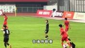 这个中国球员，体脂率堪比C罗，敢撞韩国人，敢罚生死球