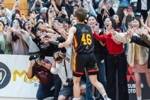 背靠背助球队取得两连胜！杨舒予13分3板3断 陈明伶9分4板4助